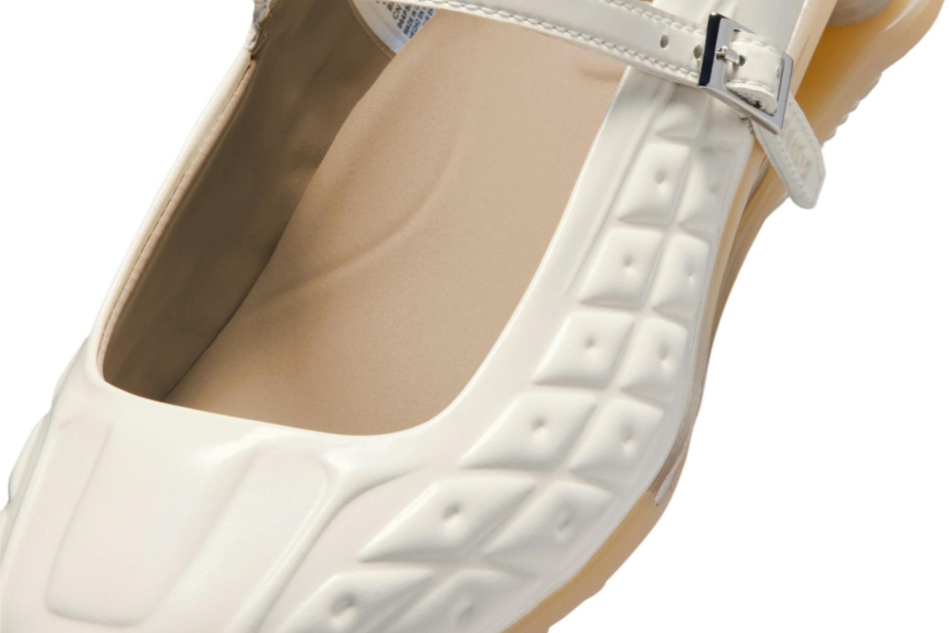 Nike’s Techy Mary Jane Sneaker Is Cool With Being the Weird Ballerina