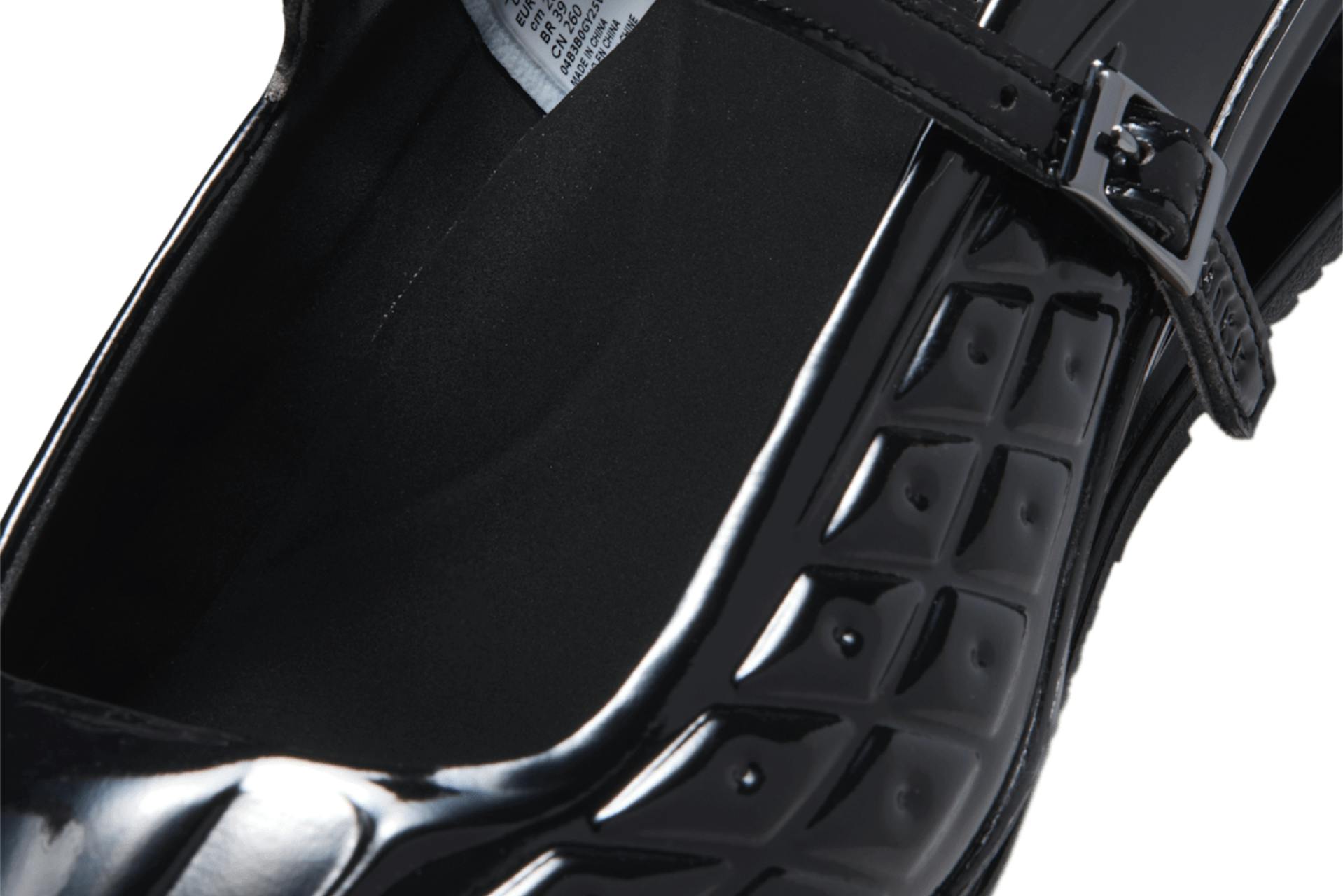 Nike’s Weirdly Techy Ballerina Sneaker Goes Dark