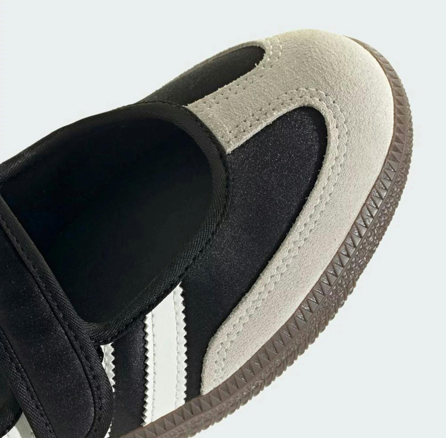 adidas gazelle silver green womens adidas Samba Xlg Black Carbon main image 0