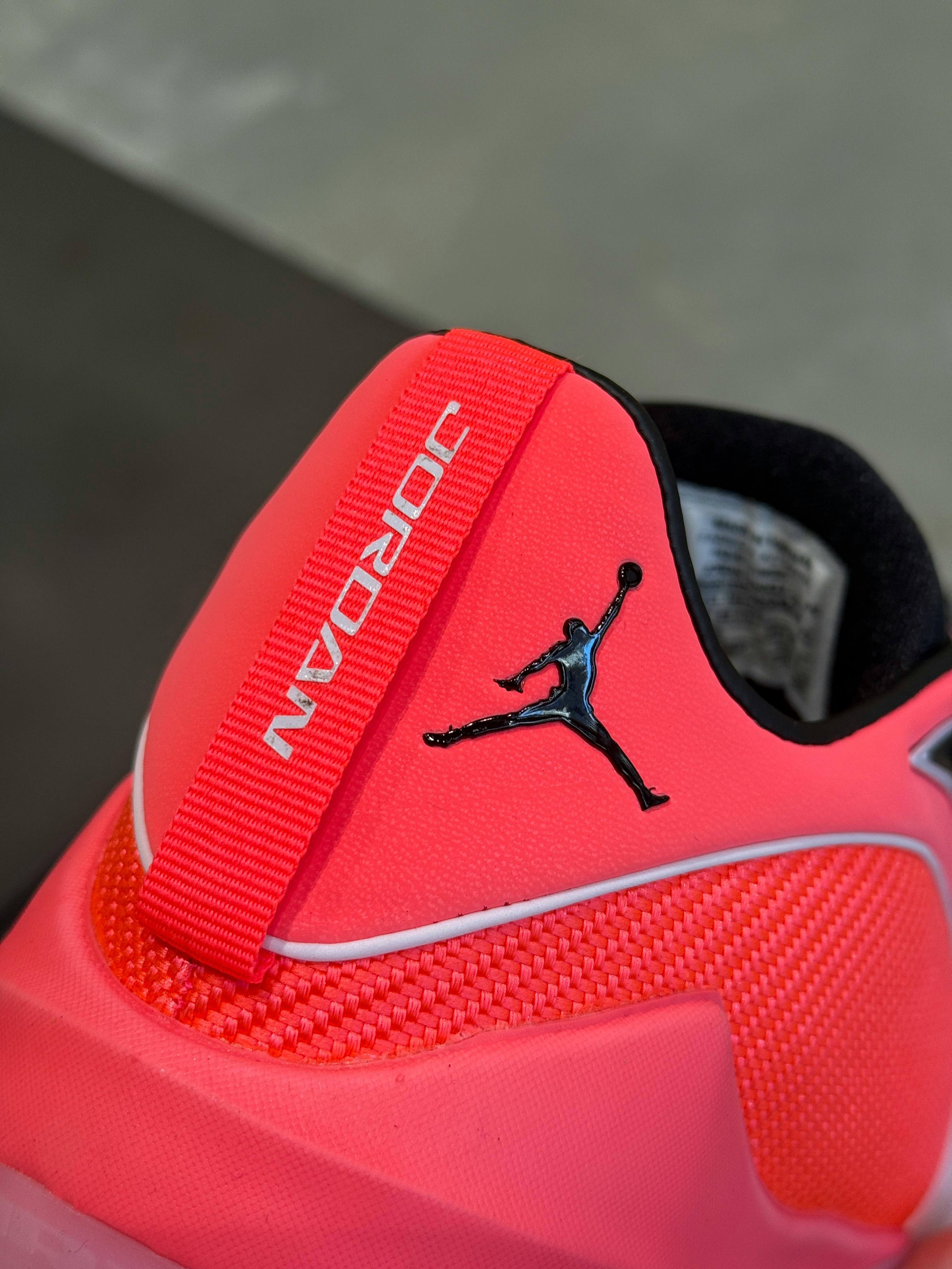 Jordan Razer Jordan's All-New Triangle Basketball Shoe Is Razor-Sharp