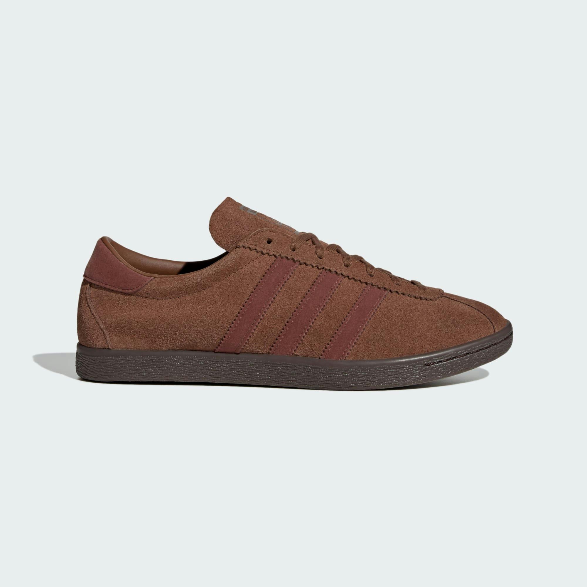 adidas tobacco dark brown adidas' Leather Sneaker Is a Classy Kind of Dude These adidas Tobacco Gruen Shoes help you harness some planetary energy inspired by the elements of wind Adidas Men's Tobacco Sneaker Core