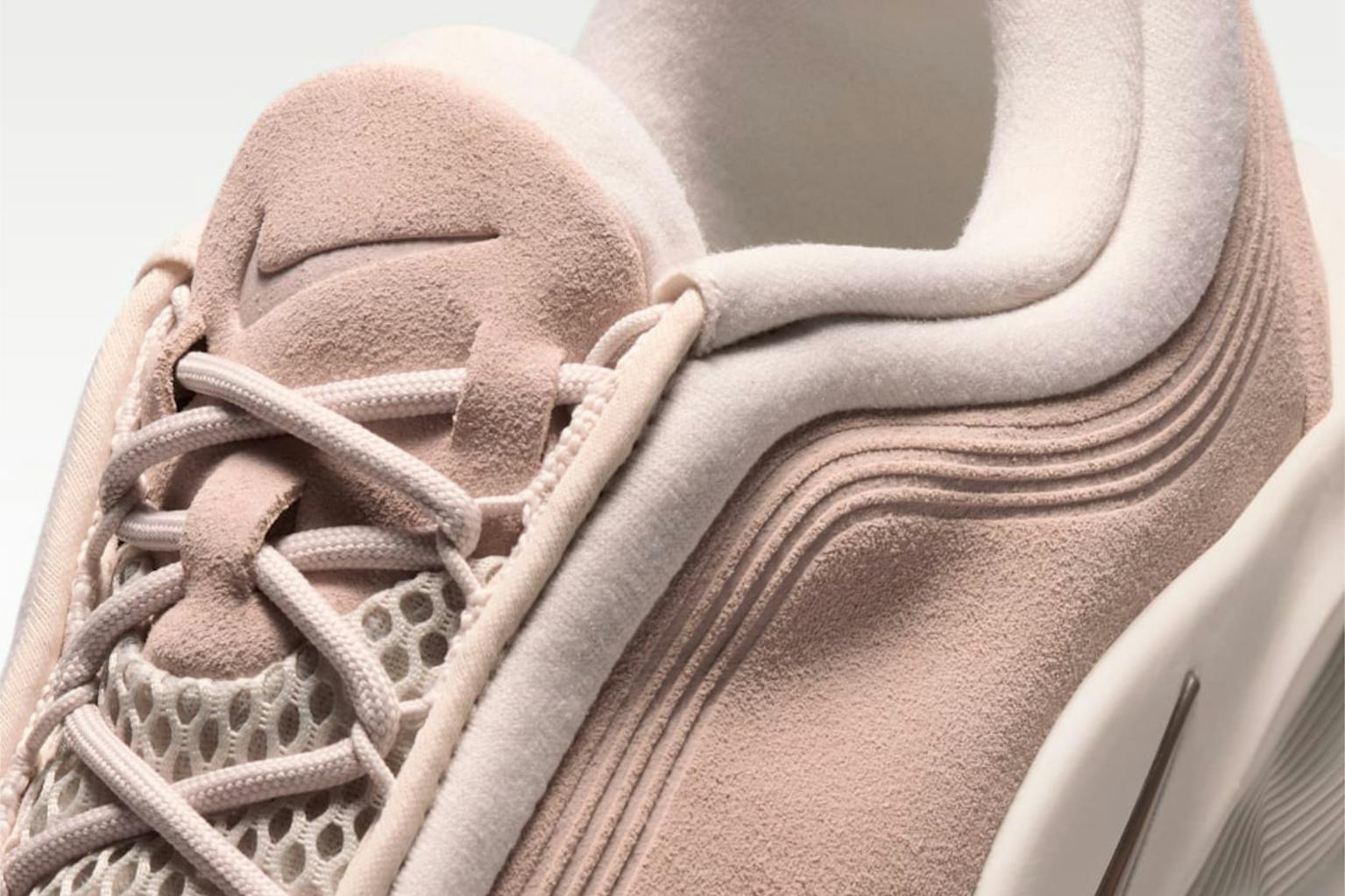 nike 24.7 sneakers