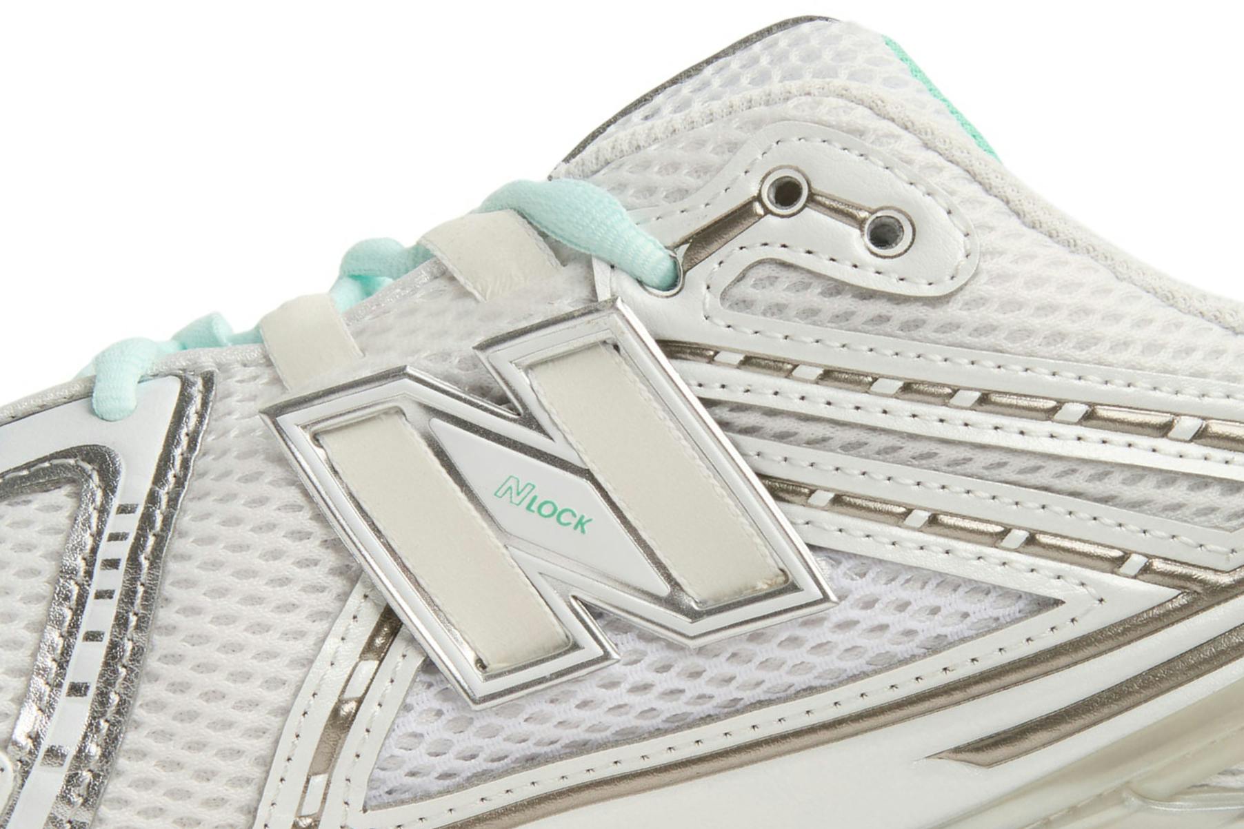 New Balance推出冰冷的爸爸鞋