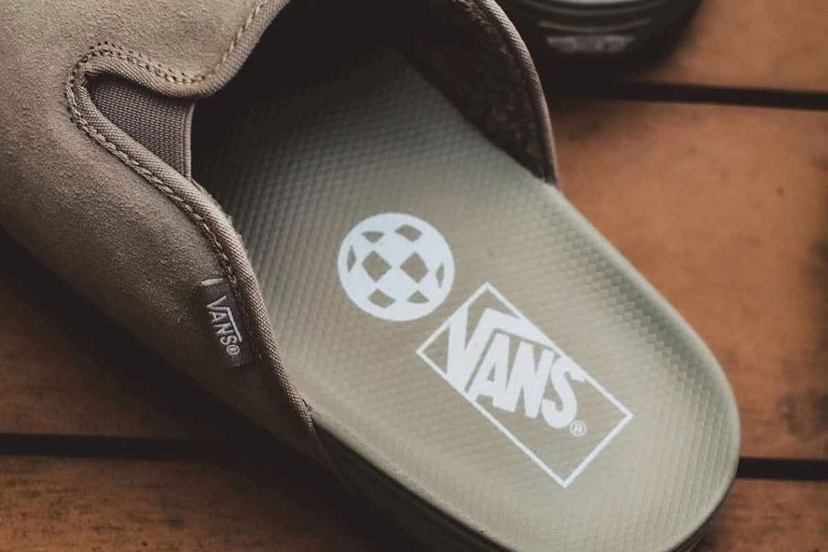 vans harbor mule slipon shoe