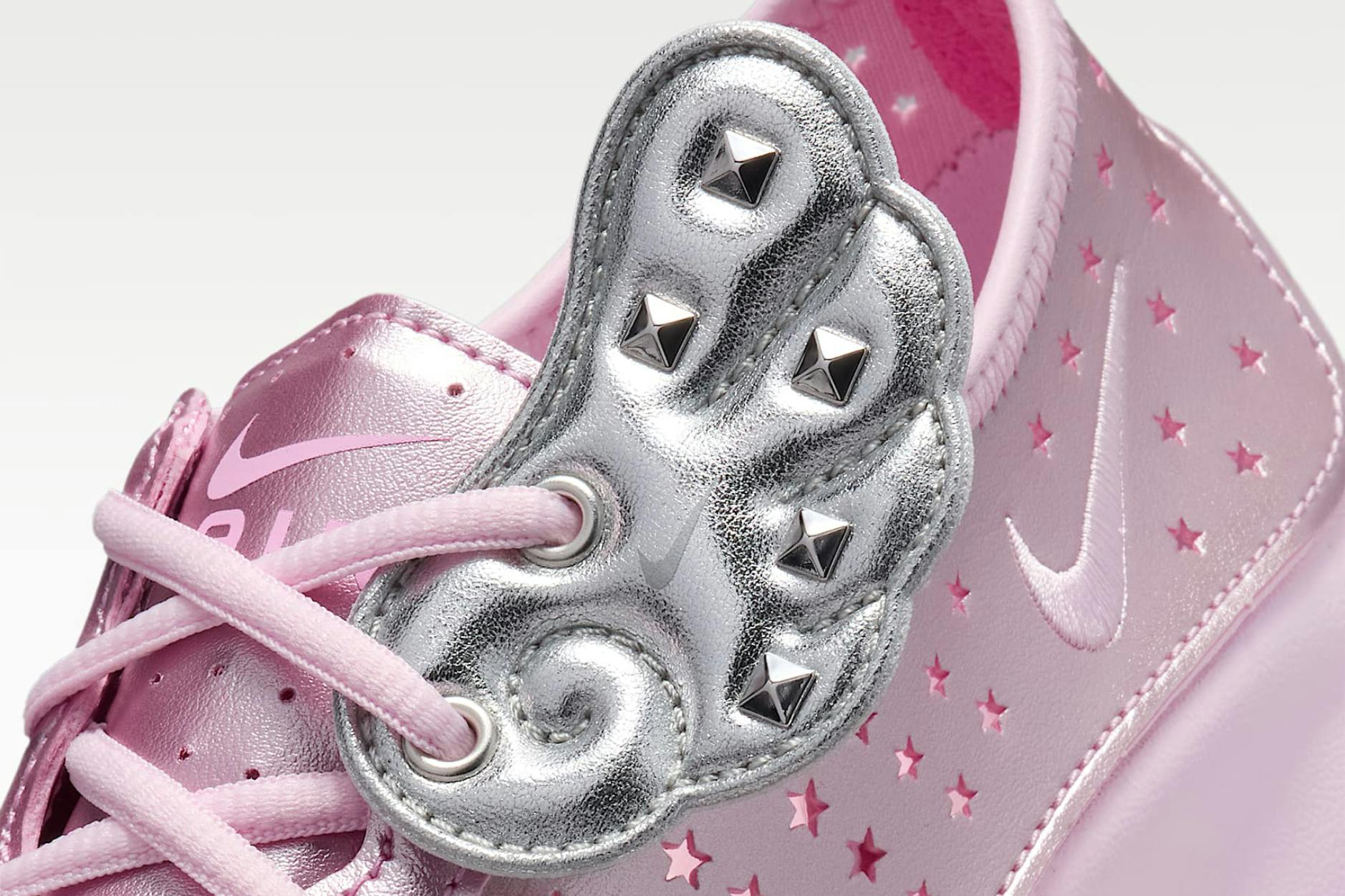 Nike’s Pretty Winged Sneaker Is the Flyest of Them All