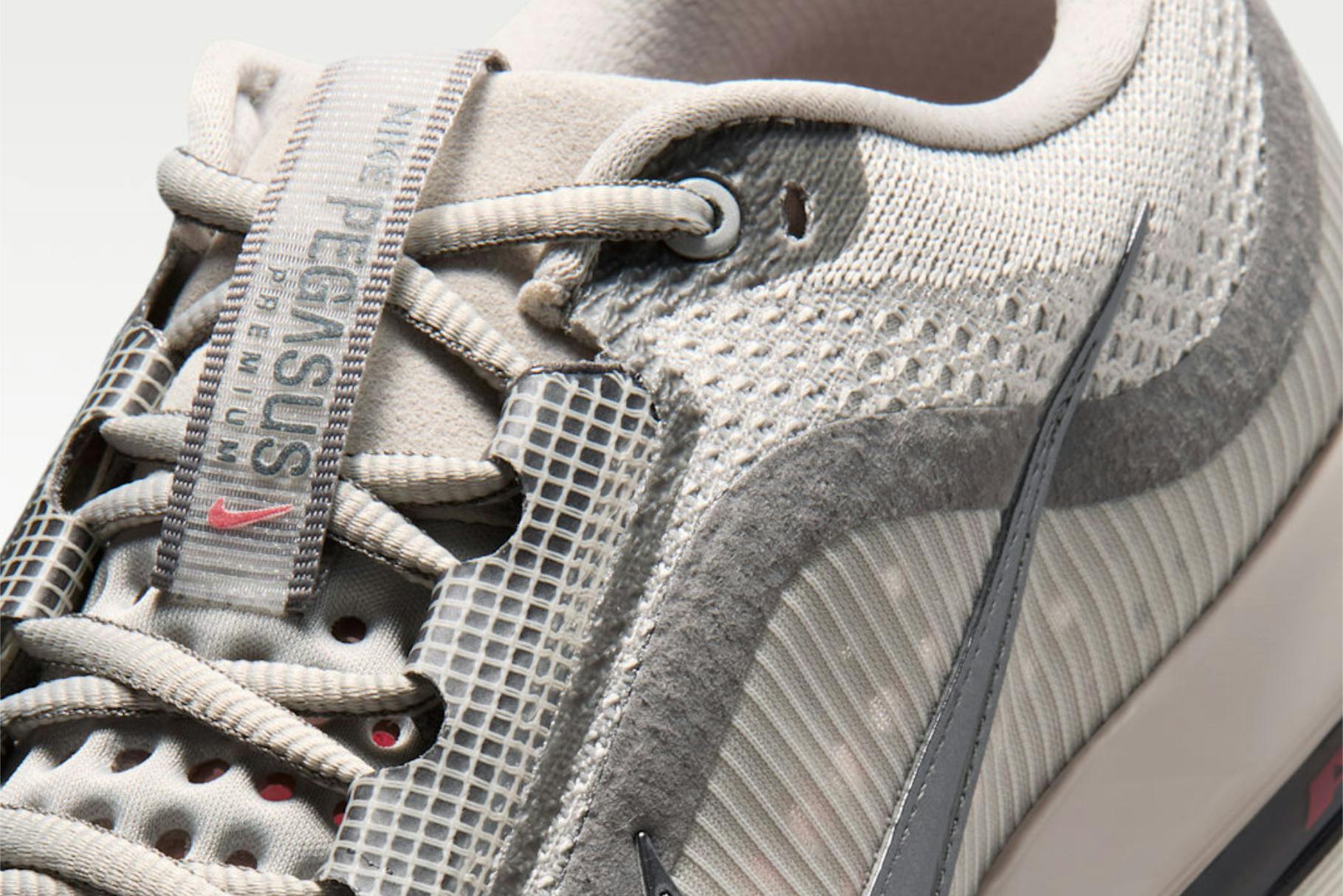 Nike’s High-Tech Running Shoe Is a Stylish Time Traveler