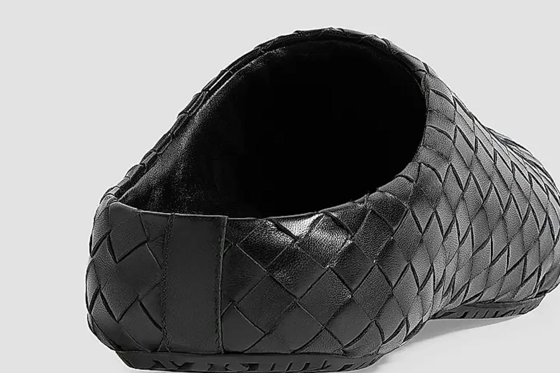 Bottega Veneta's Well-Woven Clog Is Luxuray for the Everyday