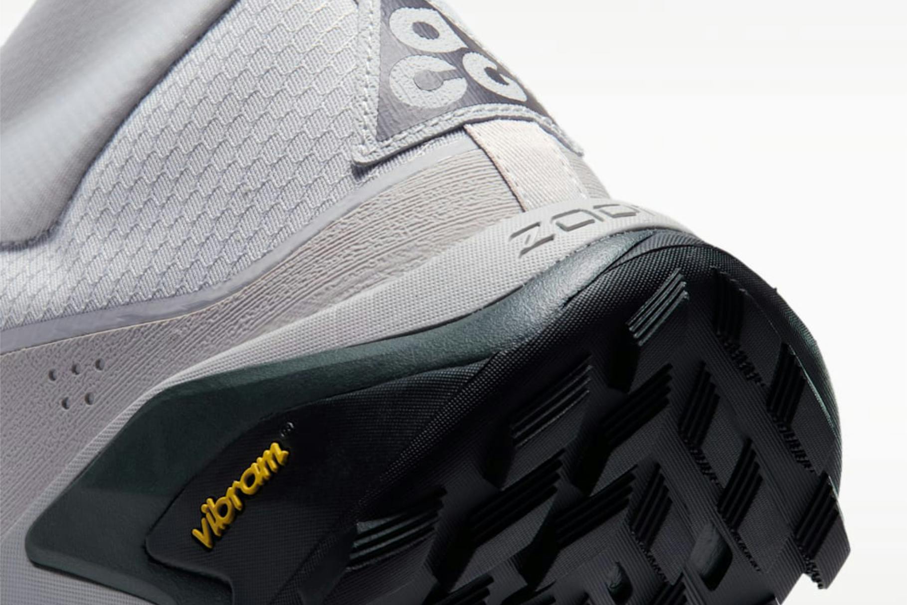 Even Nike’s Beautifully Beefy Hiking Shoe Has Its Grey Days