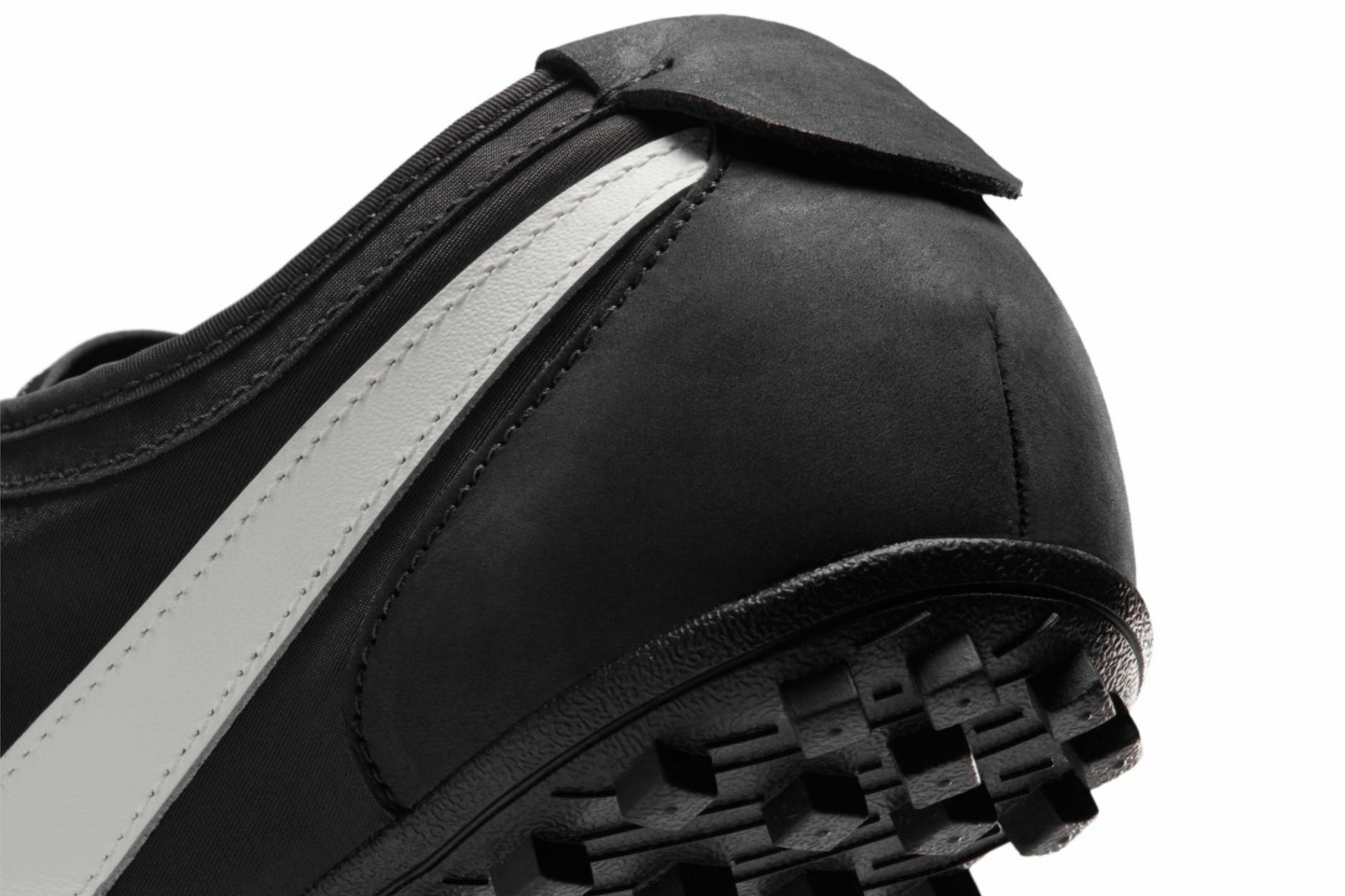 Nike’s Sleekest Original Sneaker Has Gone Into Night Mode