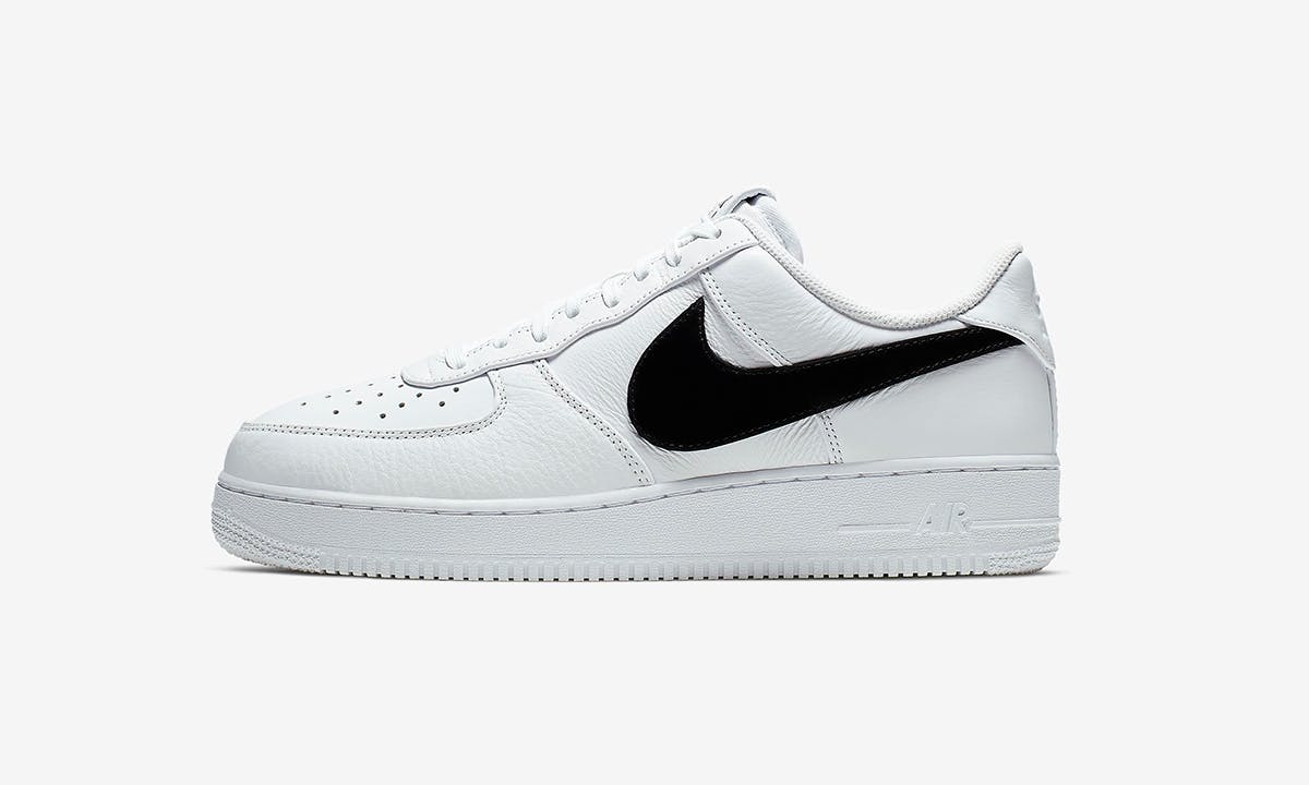 10 the White Nikes to Rock This