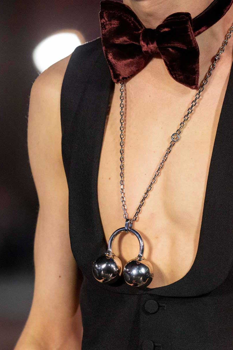 gucci-butt-plug-anal-beads- (2)