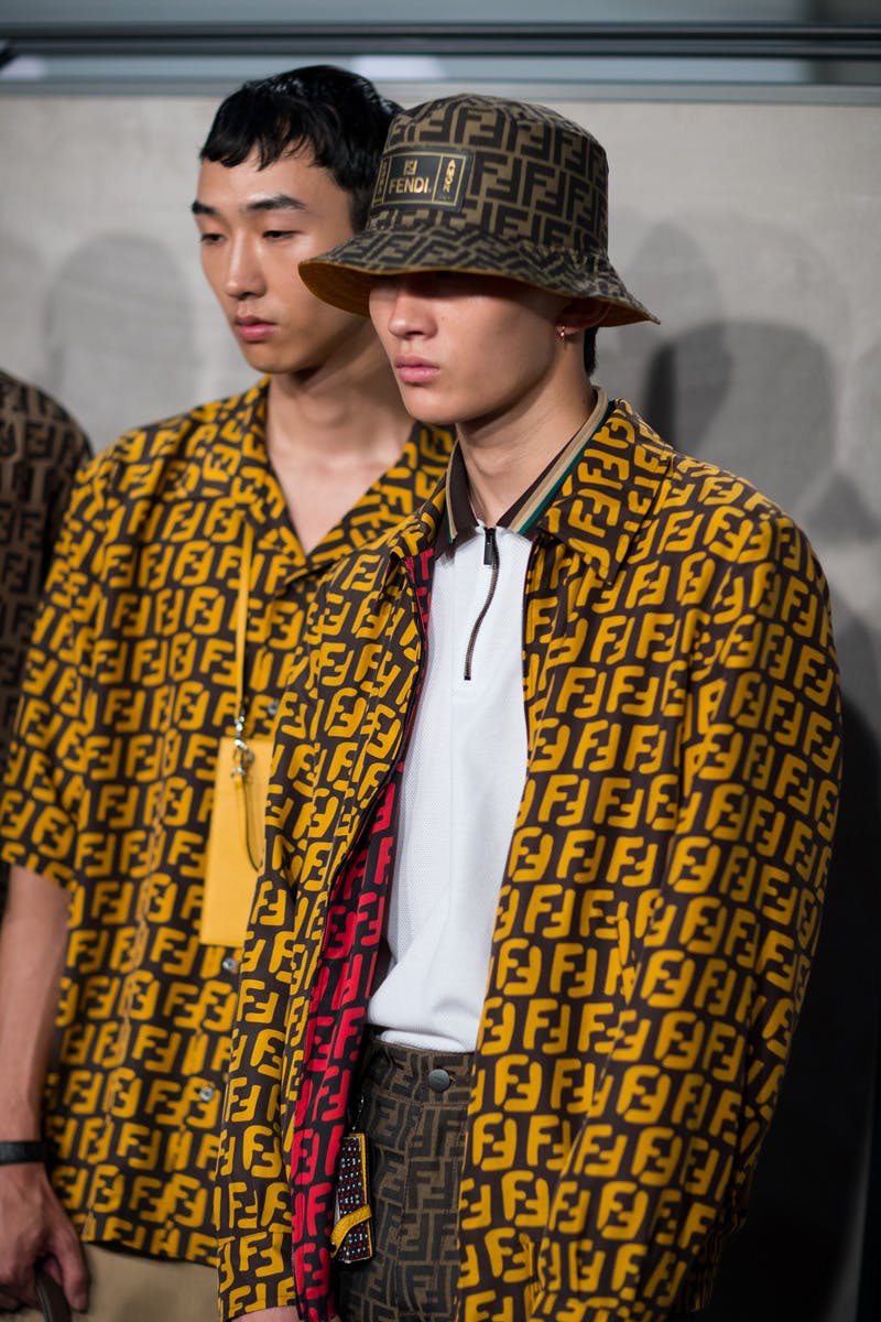 fendi ss19 mfw runway