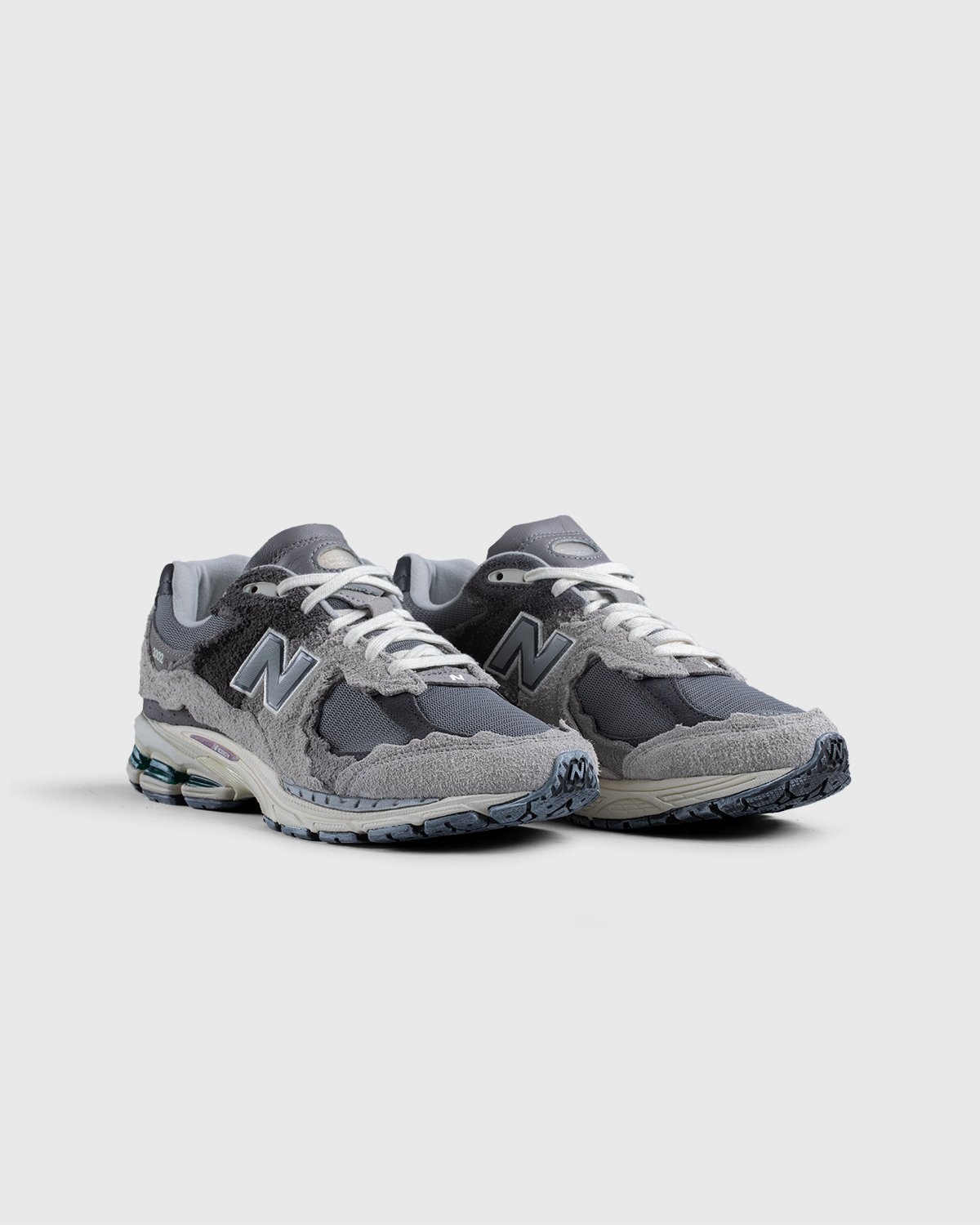 New Balance – M2002RDA Rain Cloud - Sneakers - Grey - Image 3