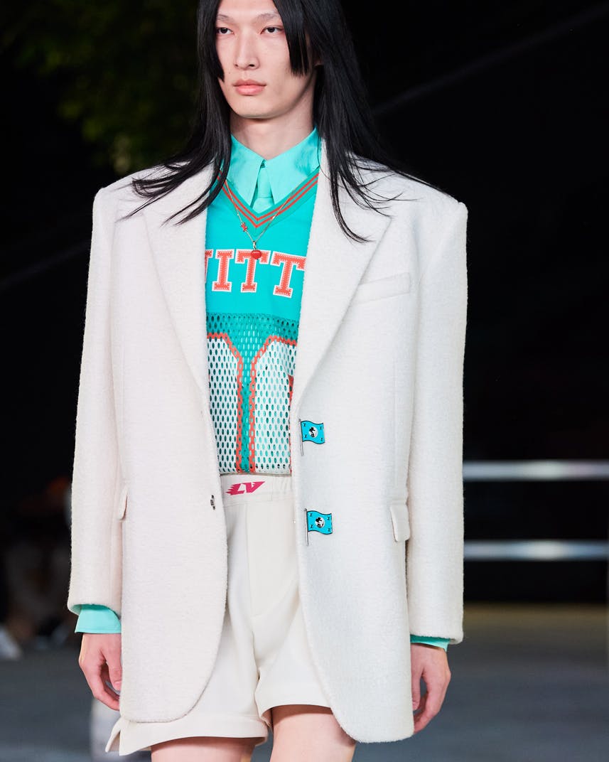 virgil-abloh-louis-vuitton-ss22-collection-details-nike (100)