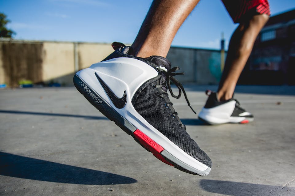 october-nike-lebron-witness-7