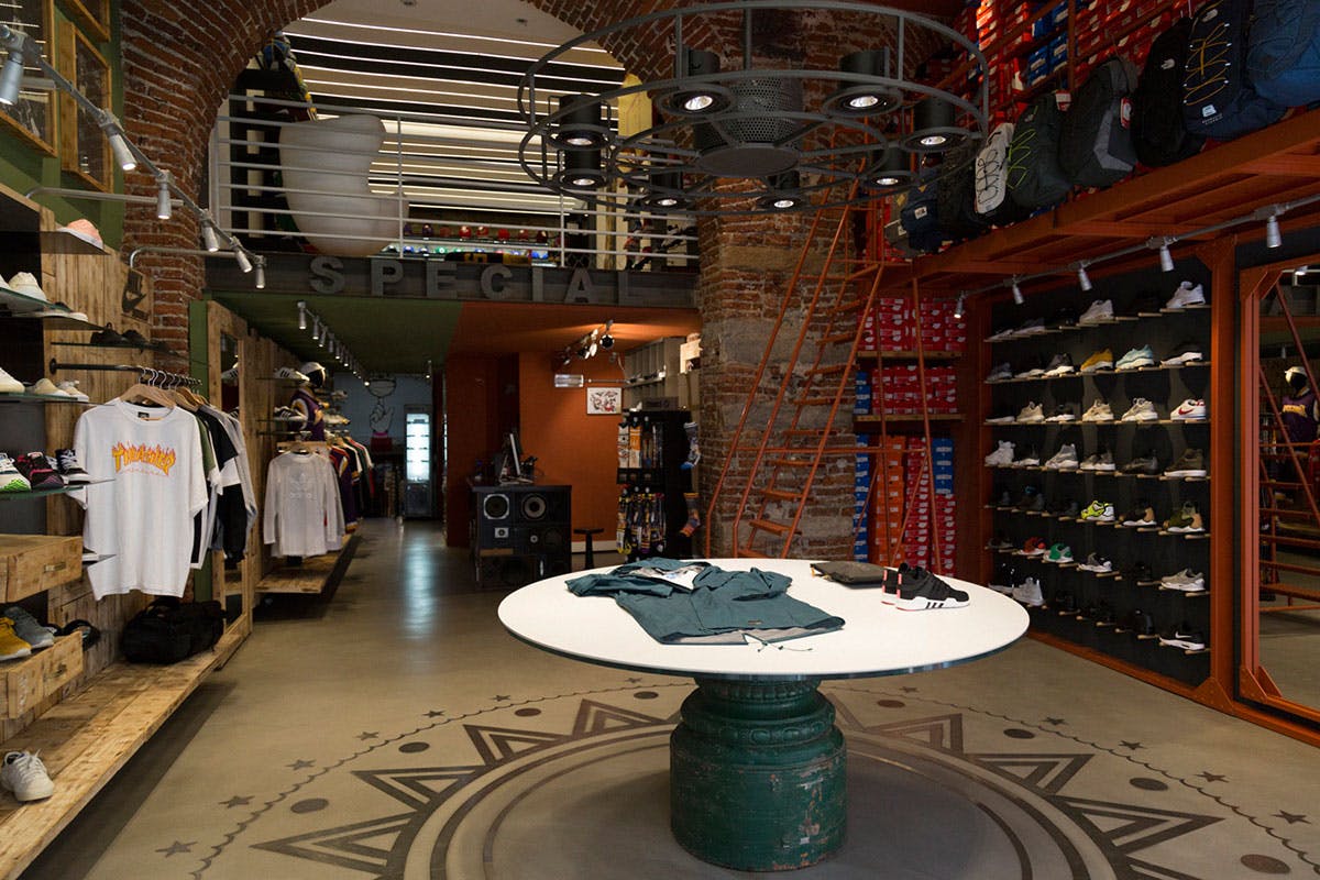 milan-shopping-guide-sprecial-1