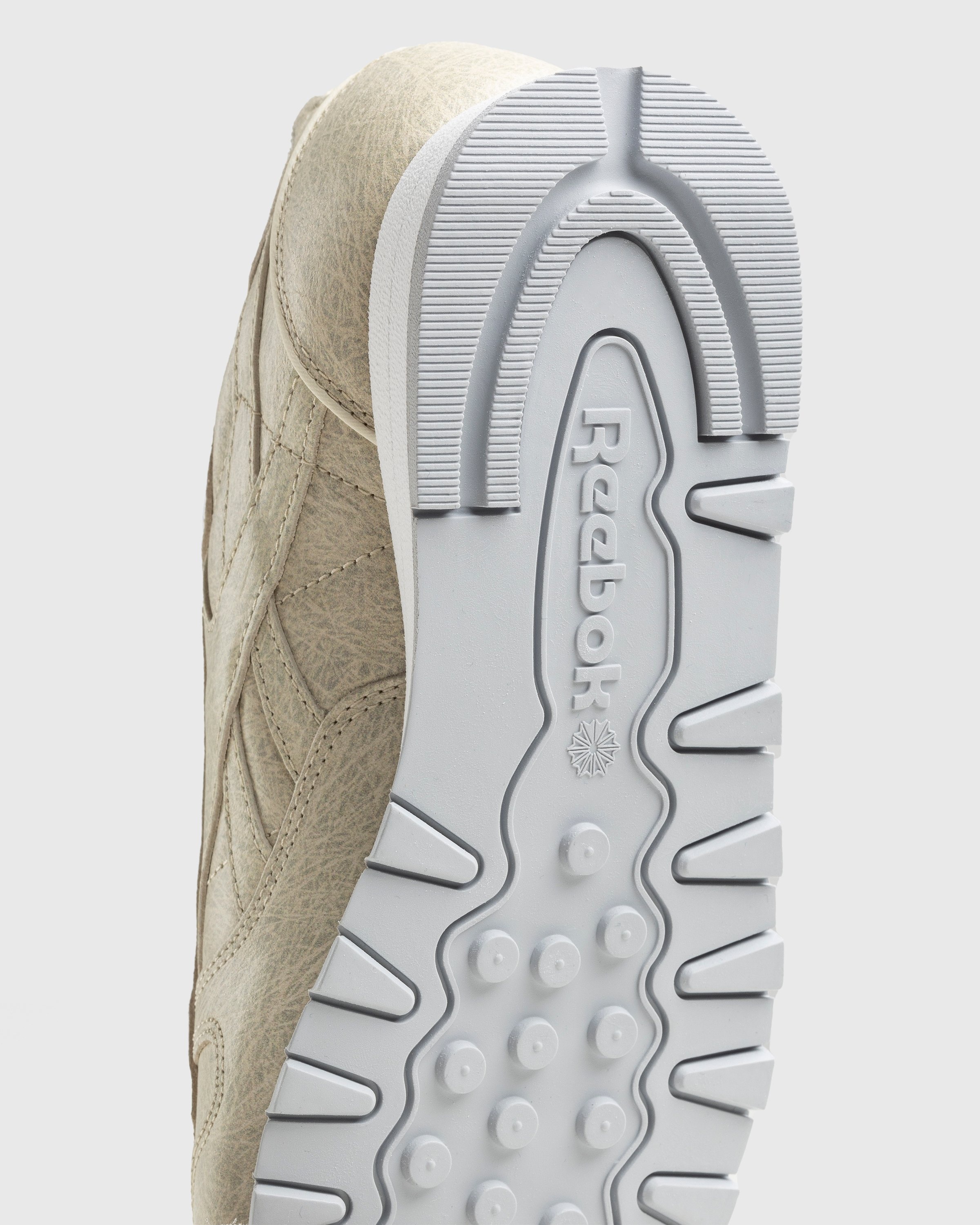 Reebok – Eames Classic Leather Sand - Low Top Sneakers - Beige - Image 6