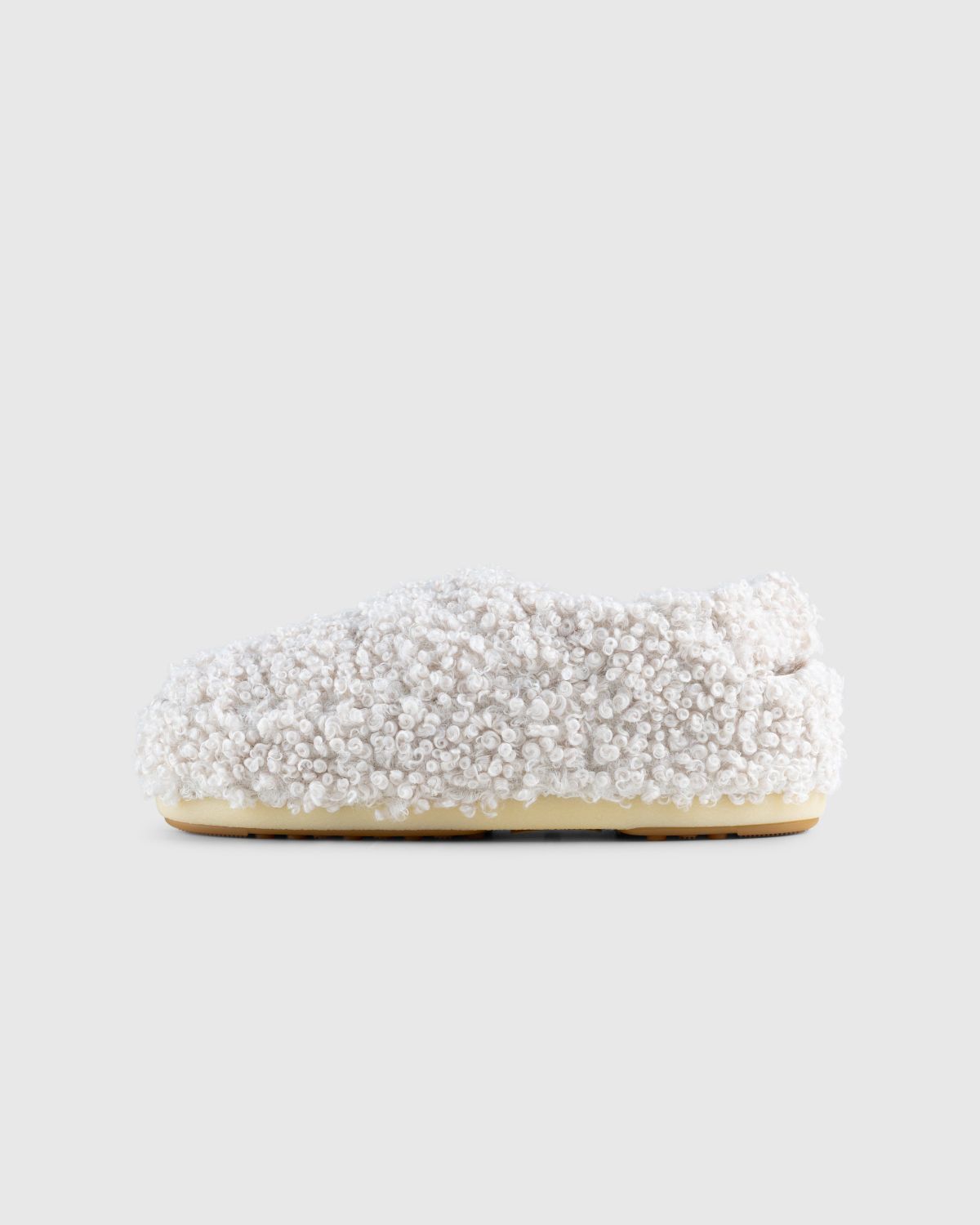 Moon Boot – Faux Curly Sandal Band White - Sandals & Slides - White - Image 2