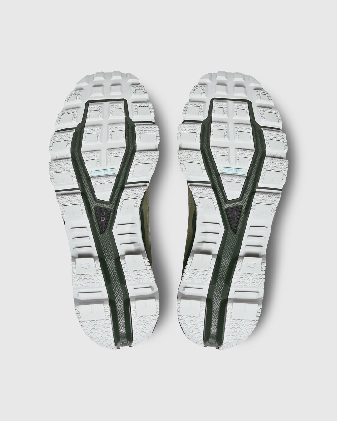 On – Cloudventure Olive/Fir - Sneakers - Green - Image 6