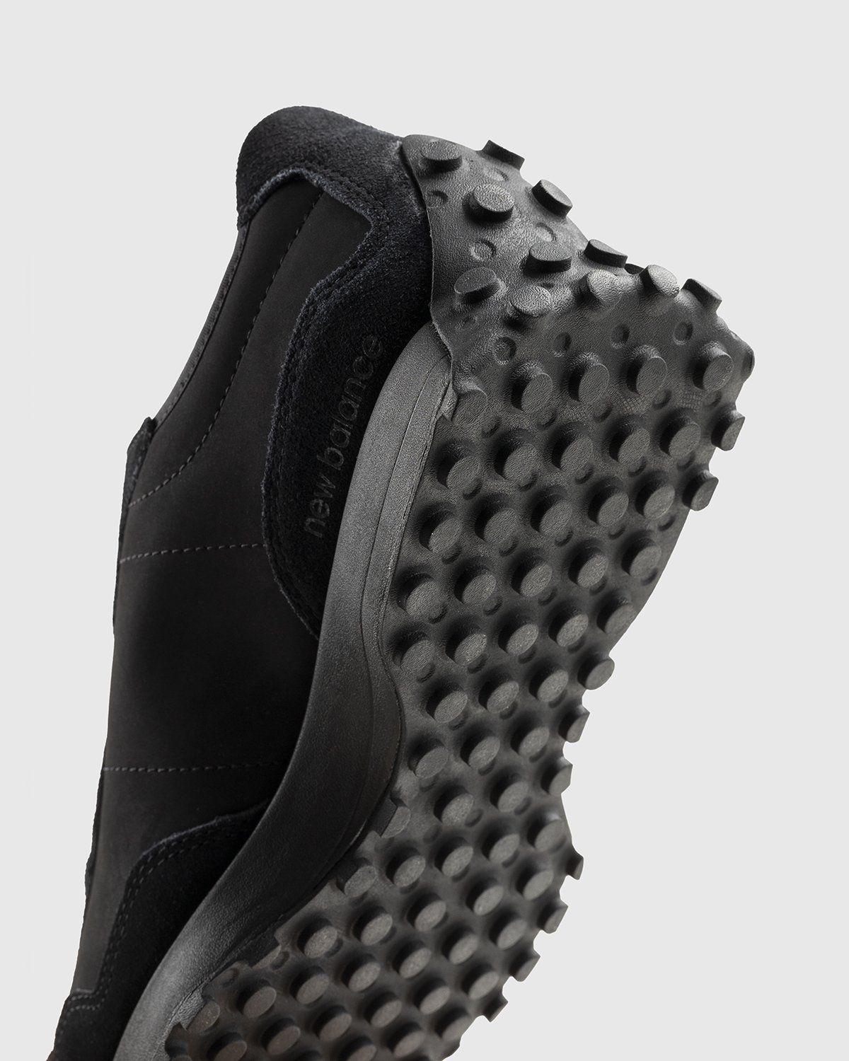 New Balance – MS327LX1 Black - Low Top Sneakers - Black - Image 5