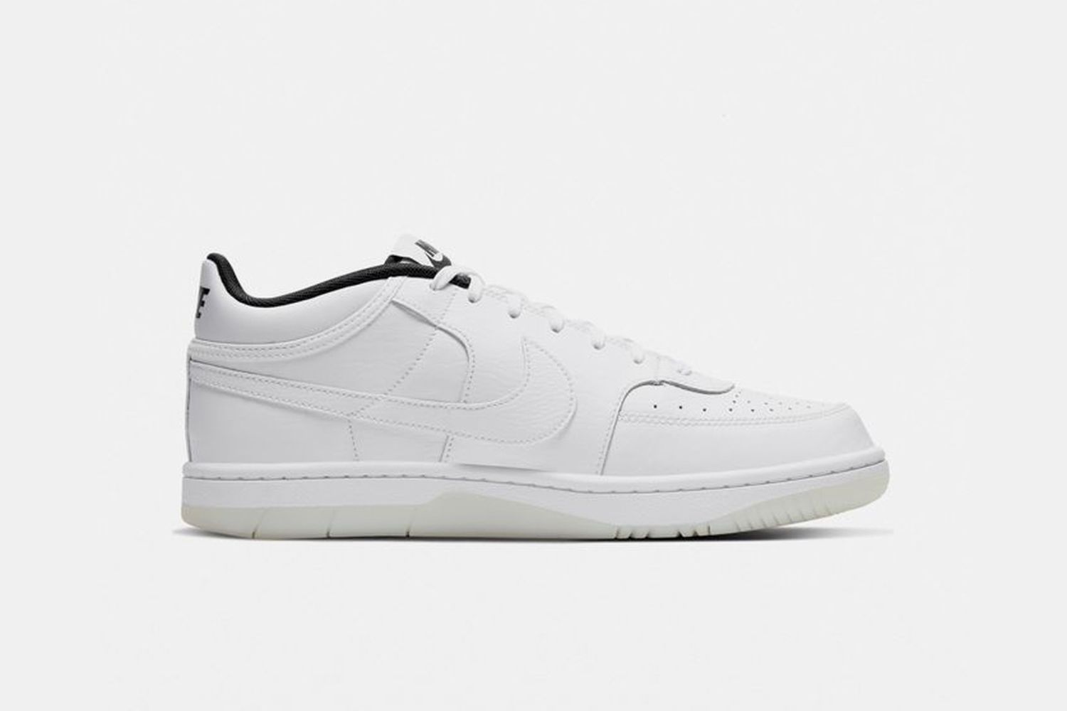 Sky Force 3/4 Sneaker