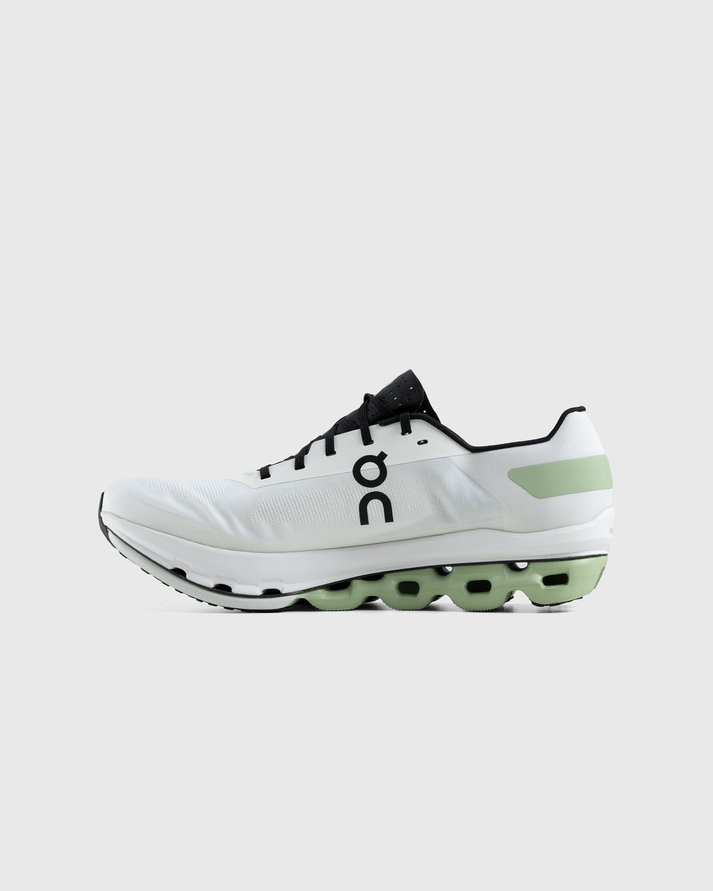 On – Cloudboom Echo White/Black - Low Top Sneakers - White - Image 2
