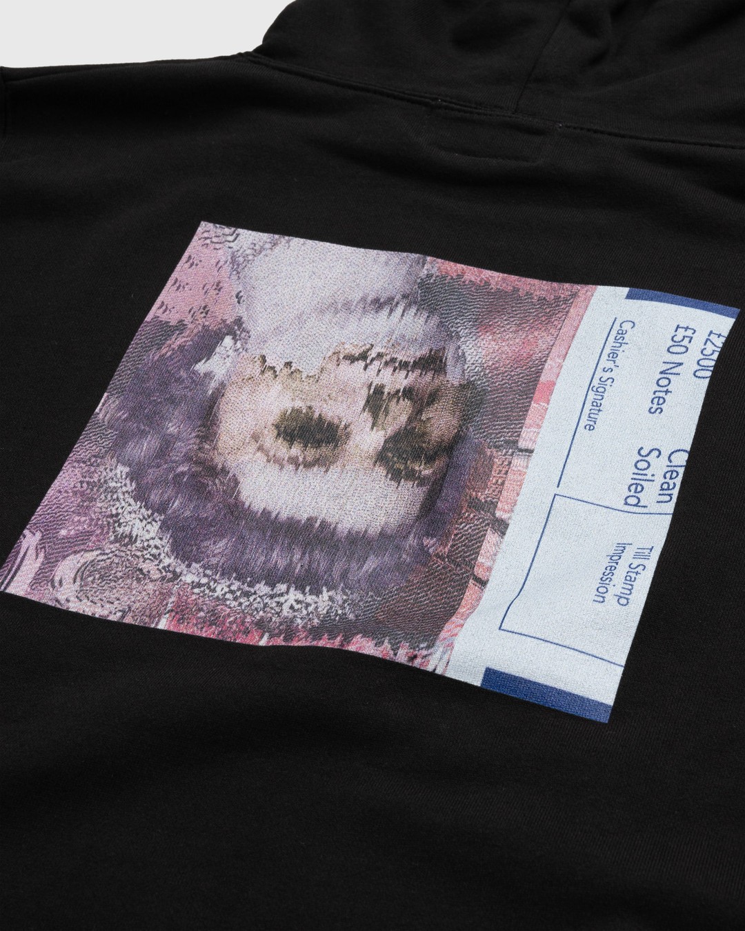Medicom – Kosuke Kawamura The Queen Is Dead Hoodie Black - Sweats - Black - Image 5