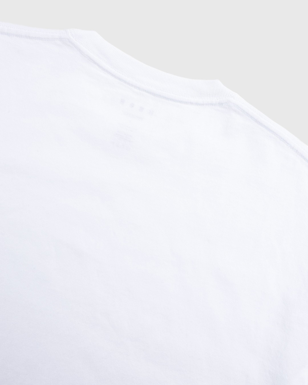 Highsnobiety HS05 – 3 Pack T-Shirts White - T-shirts - White - Image 4