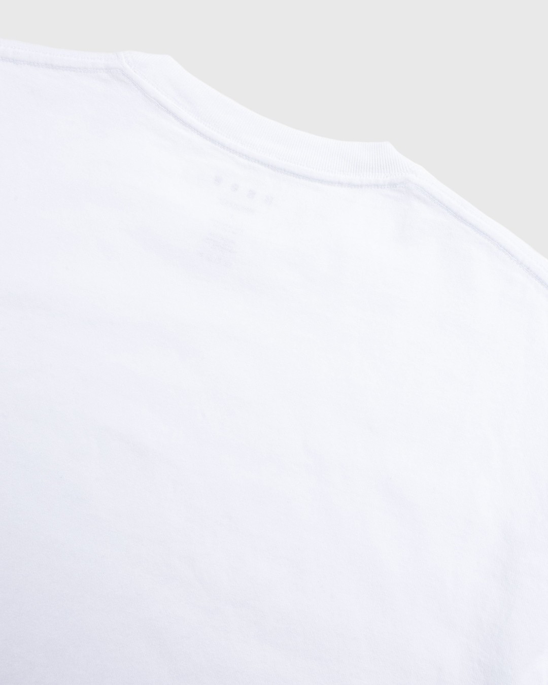 Highsnobiety HS05 – 3 Pack T-Shirts White - T-shirts - White - Image 4