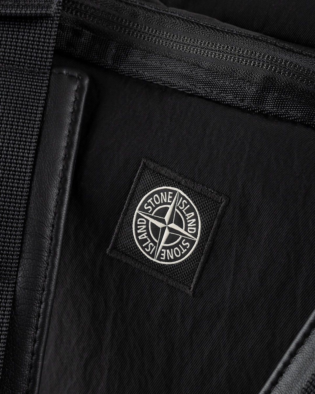 Stone Island – 91274 Nylon Twill Rucksack Black - Bags - Black - Image 5