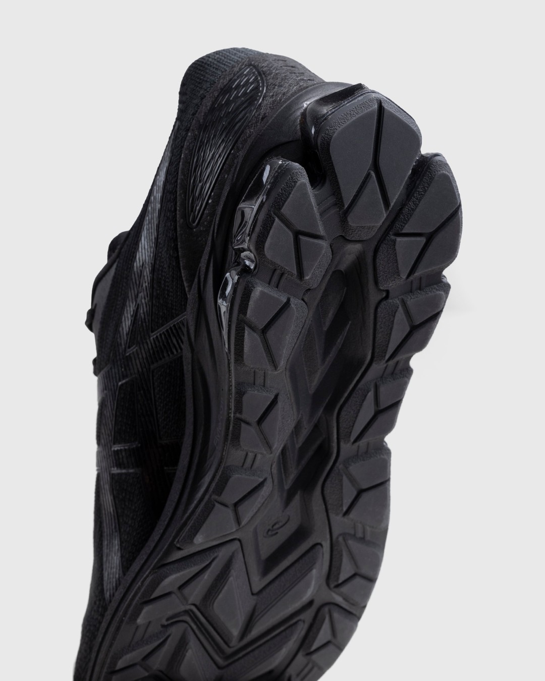 Asics gel quantum 360 triple black hotsell