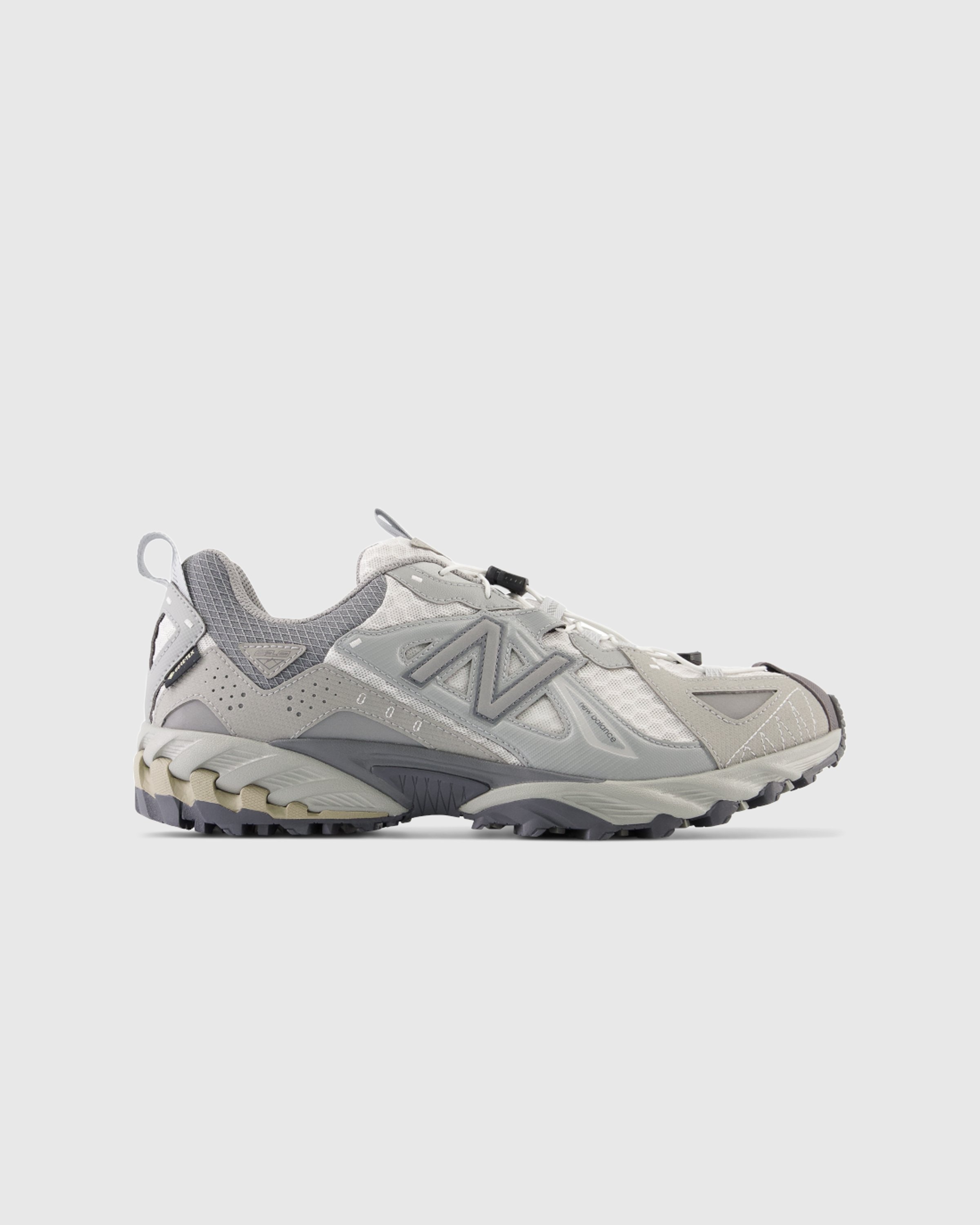 New balance hotsell liverpool trainers grey