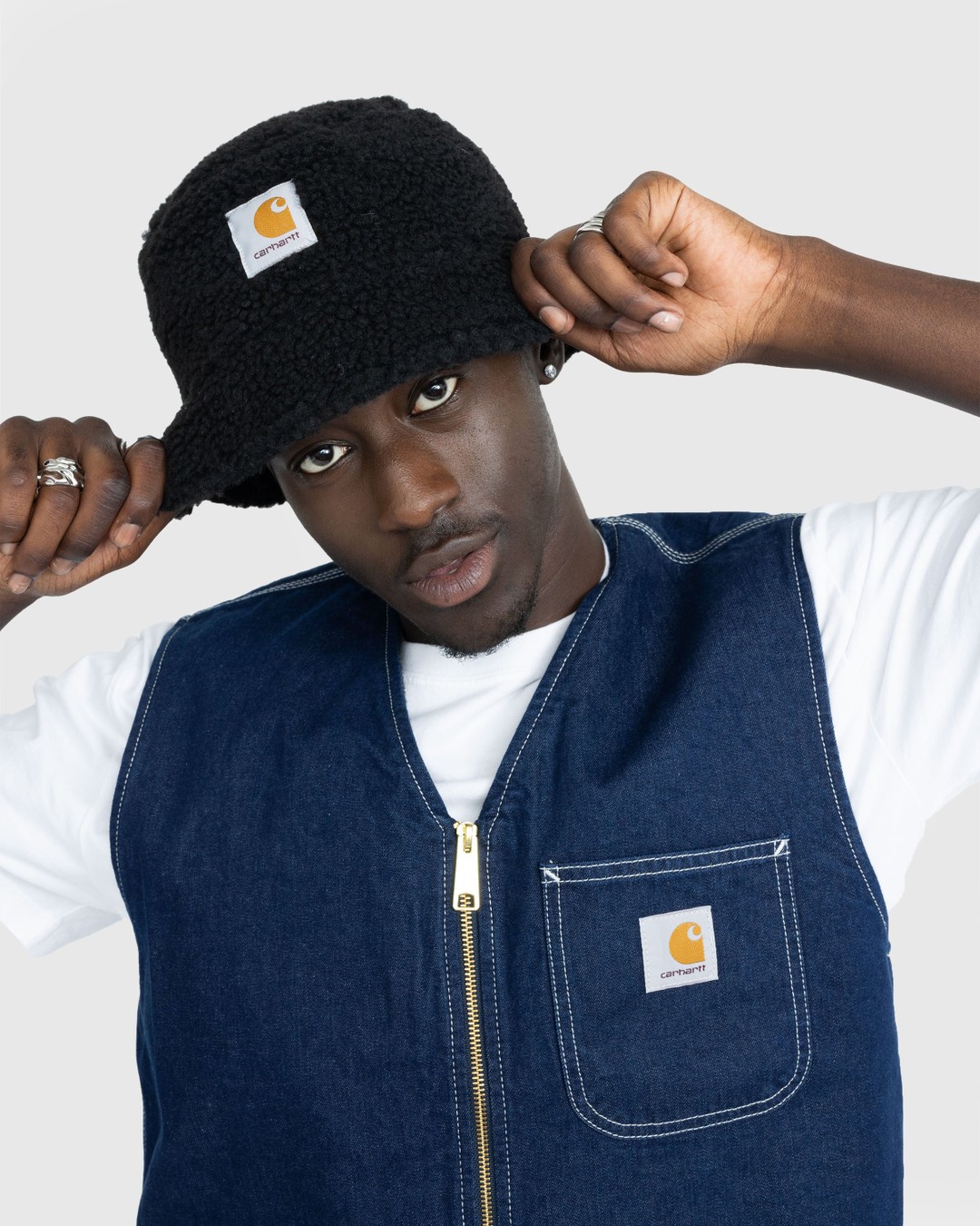 Carhartt black hat deals