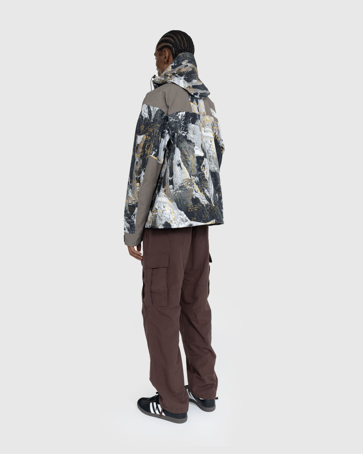 The North Face – GORE-TEX Mountain Jacket Falcon Brown Conrads Notes Print - Outerwear - Multi - Image 4