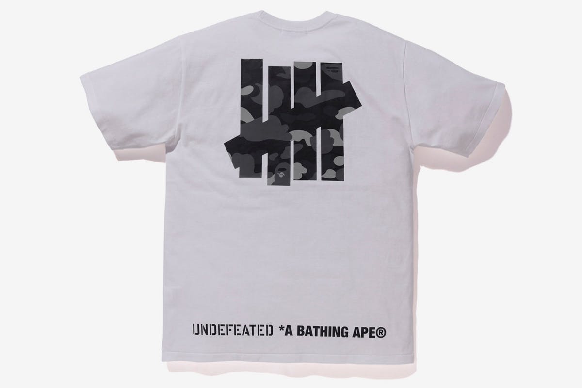 UNDEFEATED x A BATHING APE x Timberland: Official Release Info 多様な APE Tシャツ ×UNDEFEATED Tシャツ/カットソー(半袖/袖なし)
