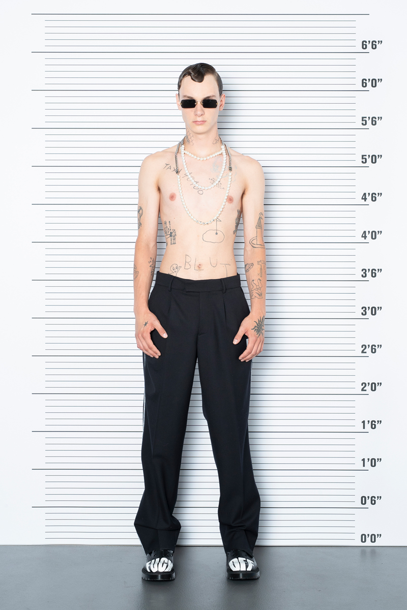 vetements-vtmnts-ss22-collection-lookbook- (92)