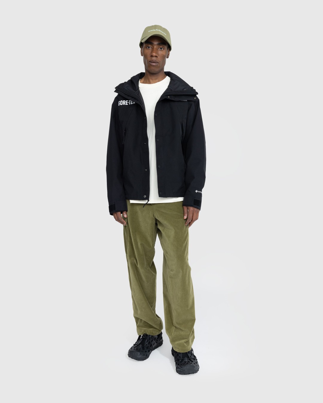 The North Face – GORE-TEX Mountain Jacket TNF Black - Outerwear - Black - Image 3