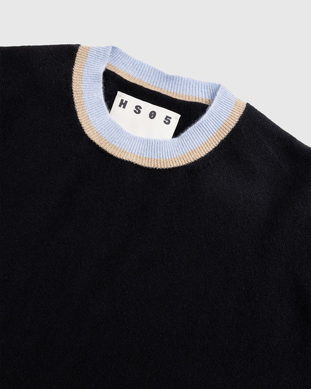 Highsnobiety HS05 – Cashmere Crew Sweater Black - Knitwear - Black - Image 6