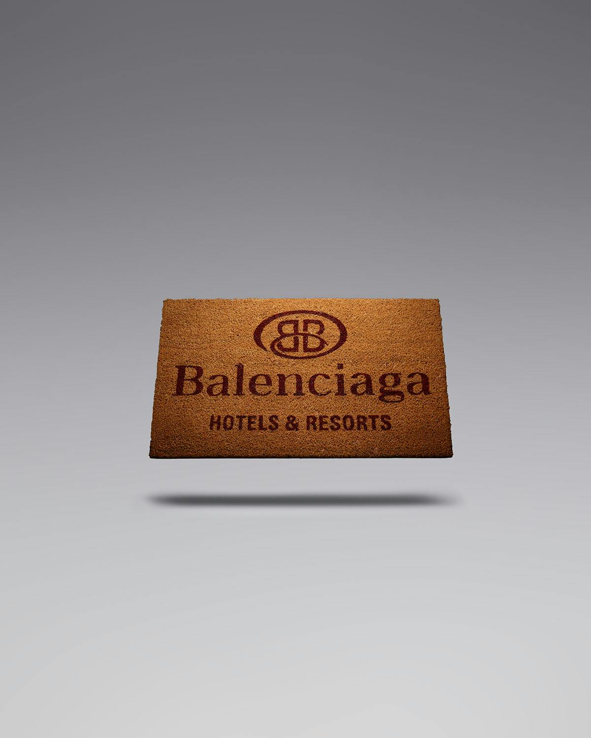 balenciaga-objects-gift-shop-31