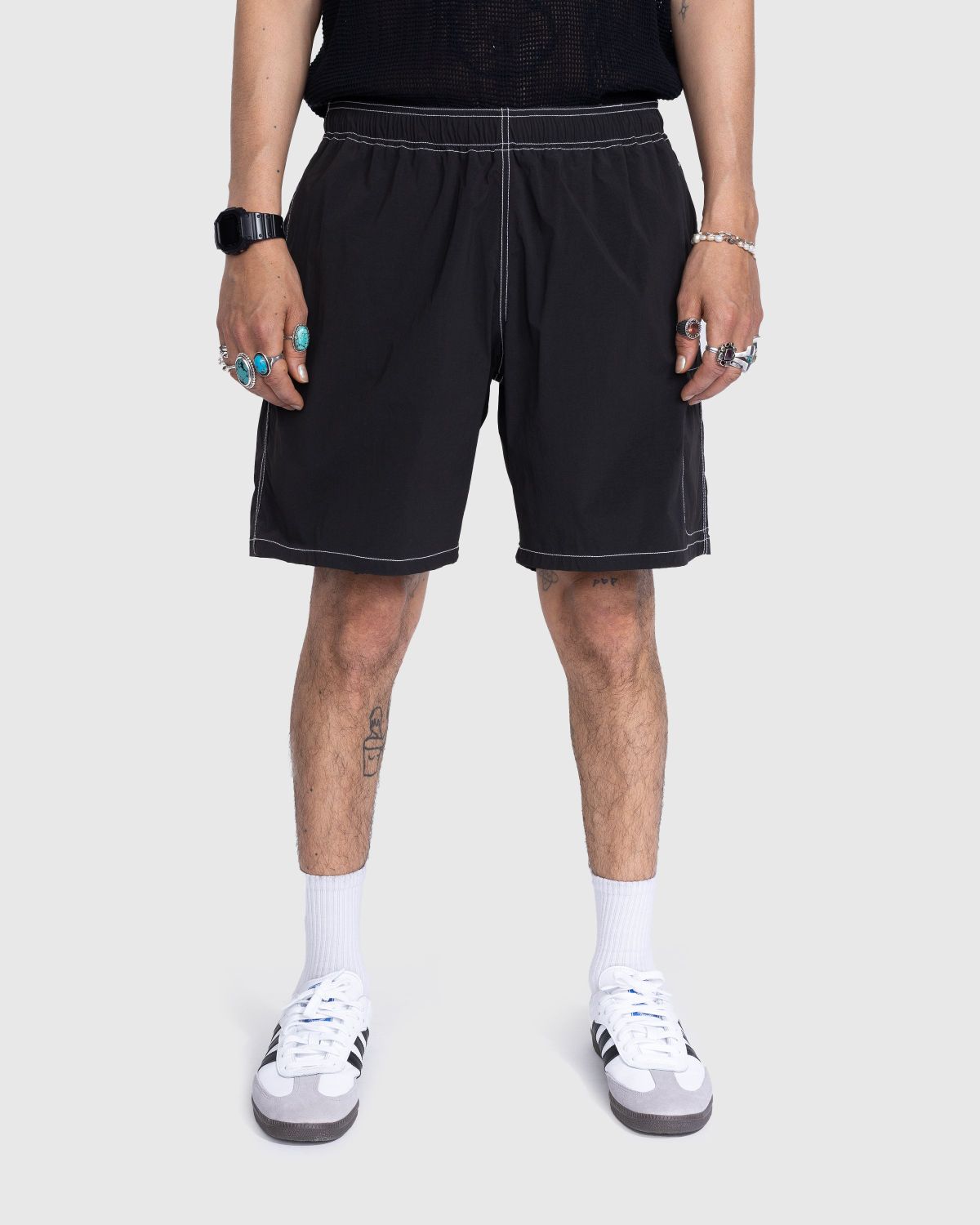 Highsnobiety – Side Cargo Shorts Charcoal Black - Active Shorts - Black - Image 2