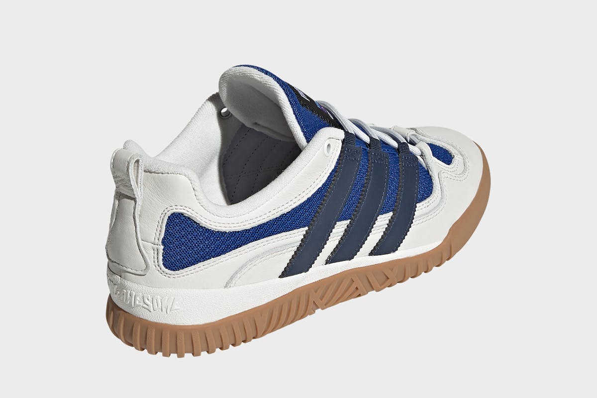 daily-sneaker-news-3-02-17-2021-01