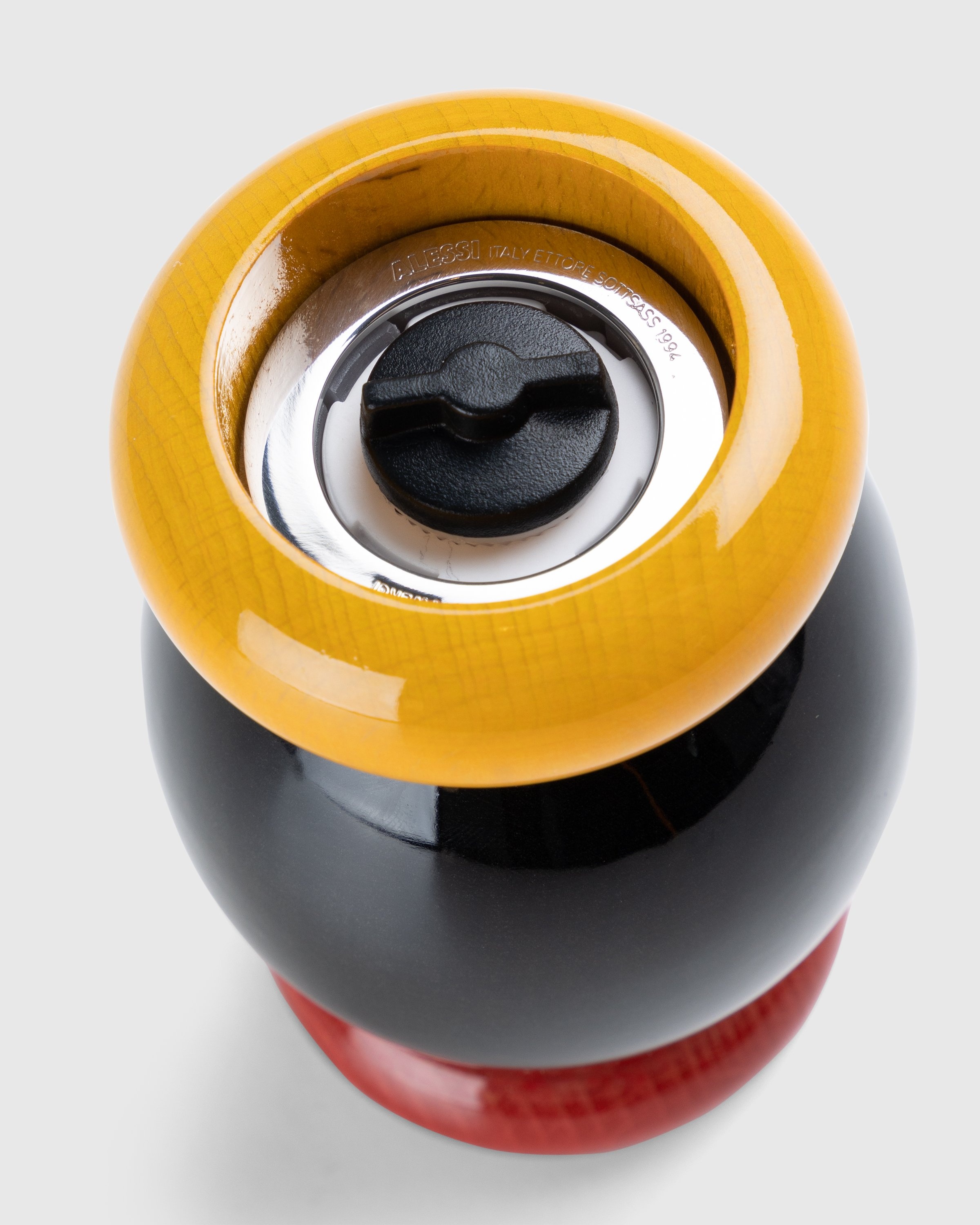 ALESSI – ES18 Salt/Pepper Grinder Black/Yellow/Red - Glassware & Barware - Multi - Image 2