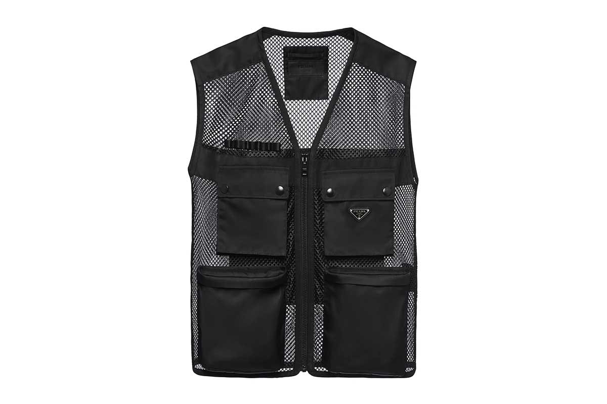 prada outdoor mountain collection accessories dog leash pet bag blanket hammock lunch box utensils frisbee yoga mat napkins water bottle candle