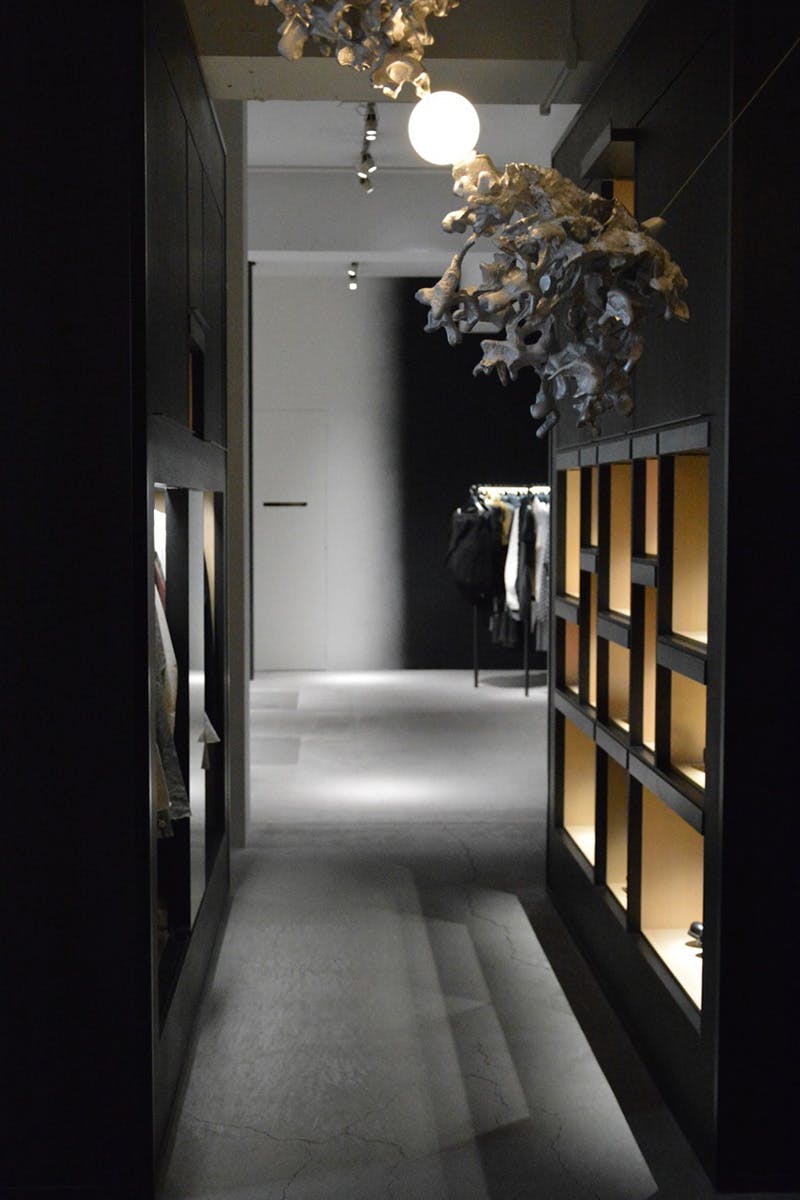 game-changers-best-store-interiors-changed-fashion-life-etage-01