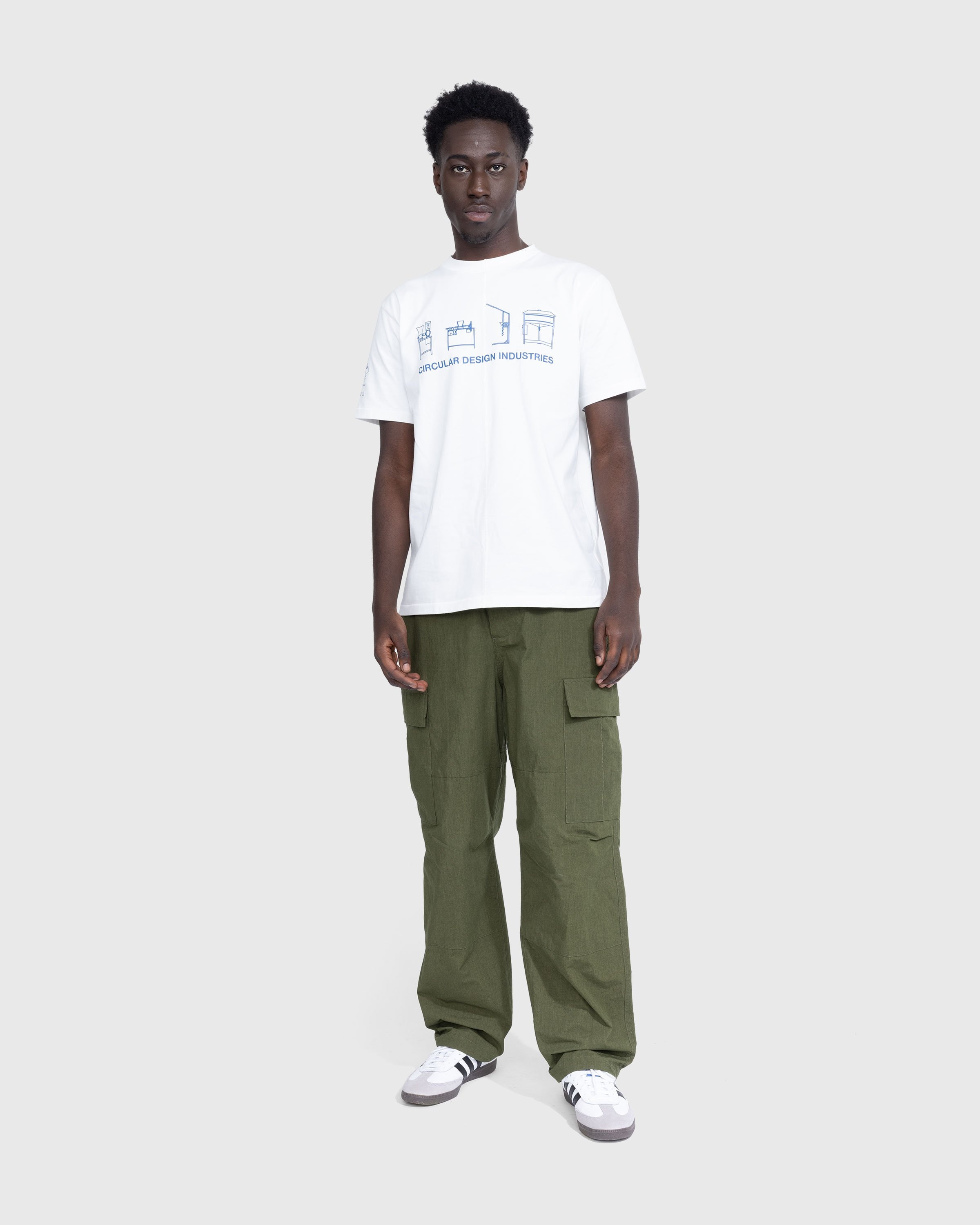 Space Available Studio – Circular Industries T-Shirt White - T-shirts - White - Image 4
