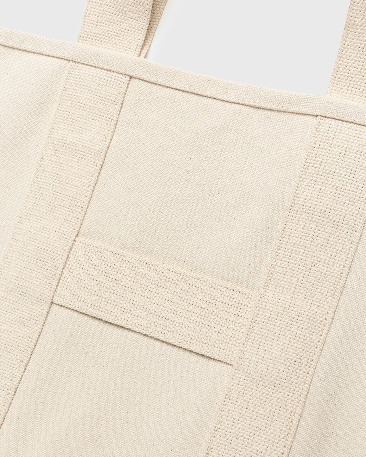 Highsnobiety – XL Canvas "H" Tote Natural - Tote Bags - Beige - Image 4