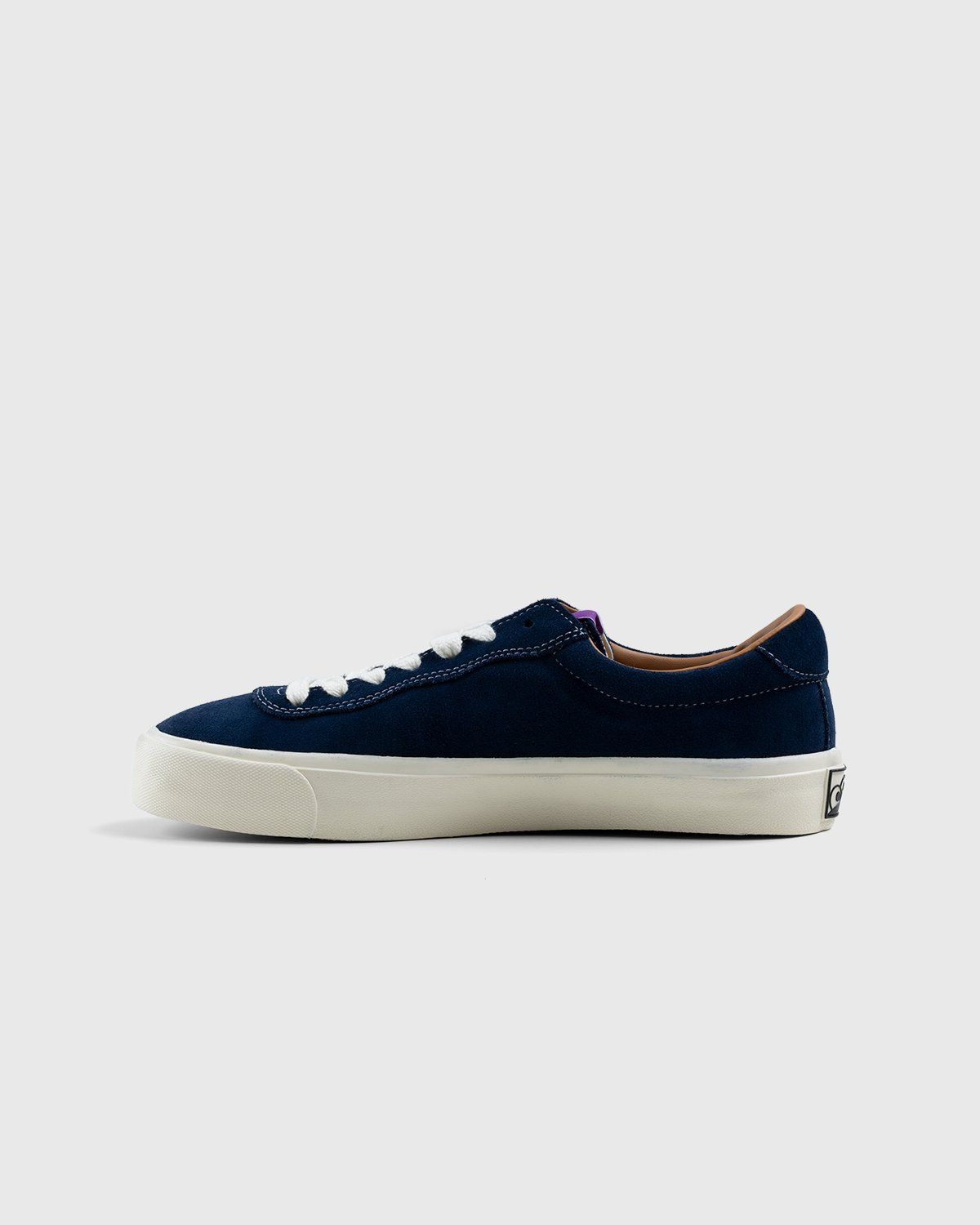 Last Resort AB – VM001 Lo Suede Old Blue/White - Sneakers - Blue - Image 2