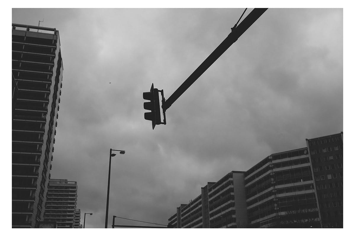 nike-plattenbau-dunk-overkill-berlin-10