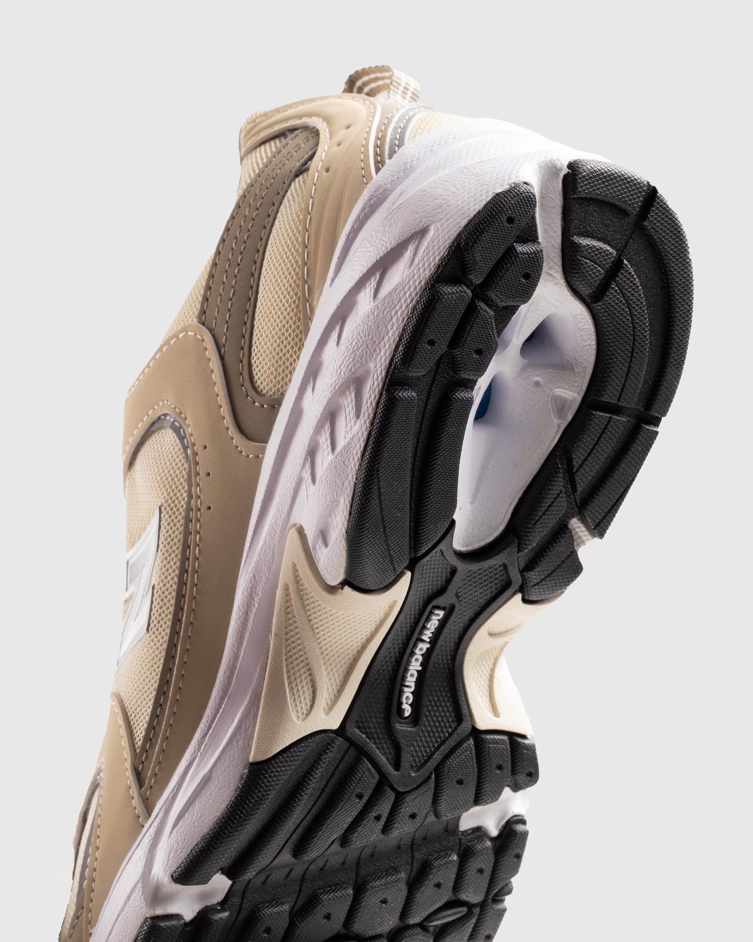 New balance deals tan sneakers