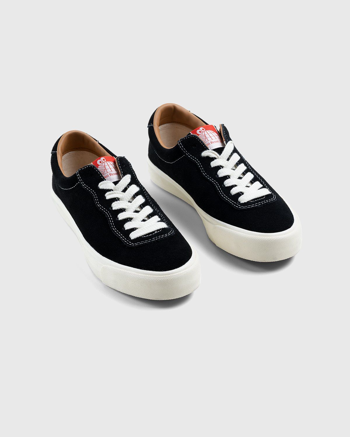 Last Resort AB – VM001 Suede Lo Black/White - Low Top Sneakers - Black - Image 3
